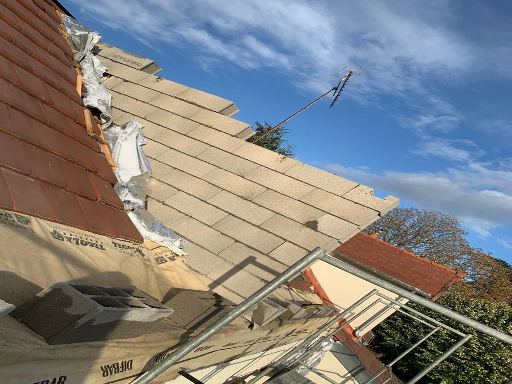 Artisan couvreur à Poissy dans les Yvelines 78